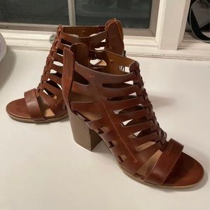 Indigo Rd. Caged heels